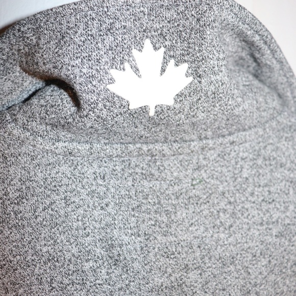 Roots Women’s Salt and Pepper Half Zip Sweater - Picture 3 of 4